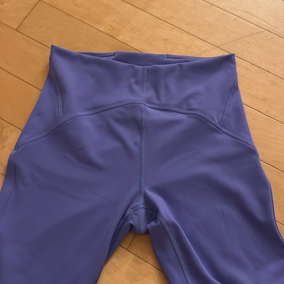 Lululemon instill high rise purple legging size 8 like new - Picture 5 of 8
